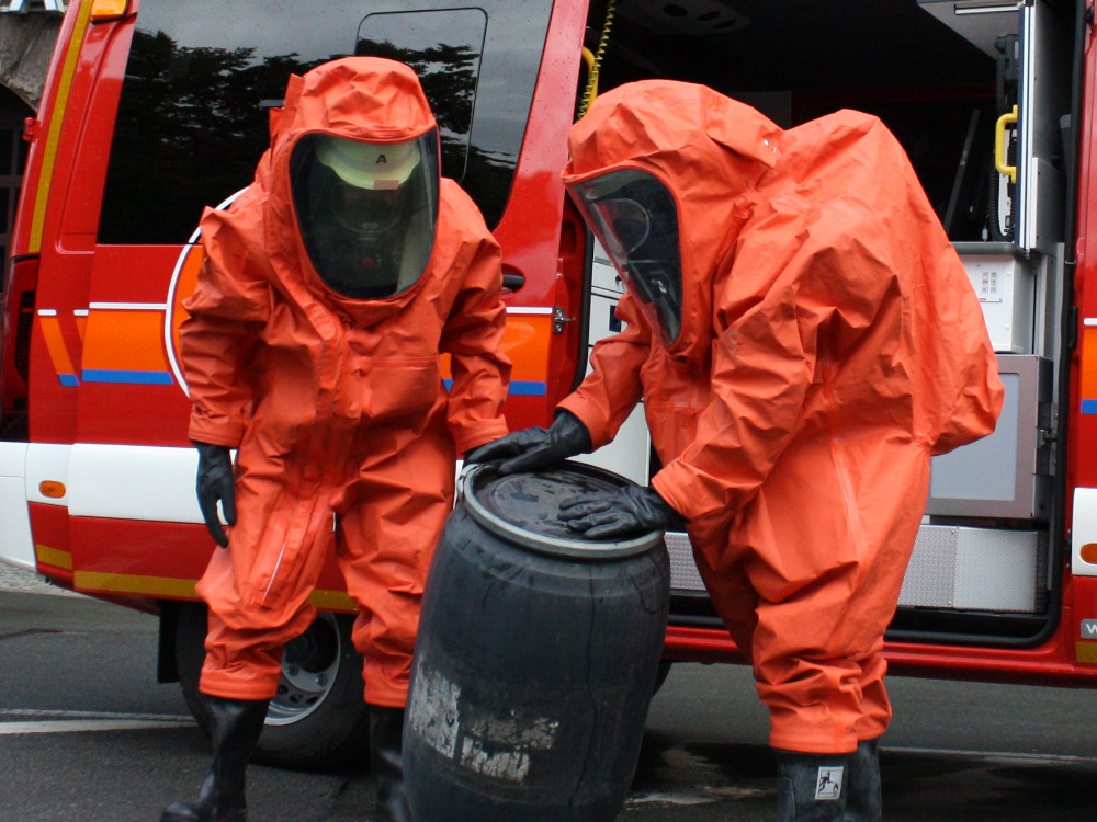 CBRN Schutzkleidung Form 3 (Chemikalienschutzanzug)